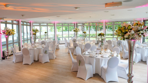 Charlie's Eventlocation - Wintergarten & Werksgasthaus, Hochzeitslocation Oberhausen, Kontaktbild